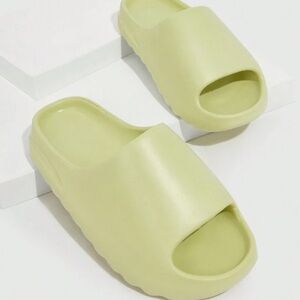 Minimalist Single Band Home Slides, Fashion Yellow Slides For Spring And Summer